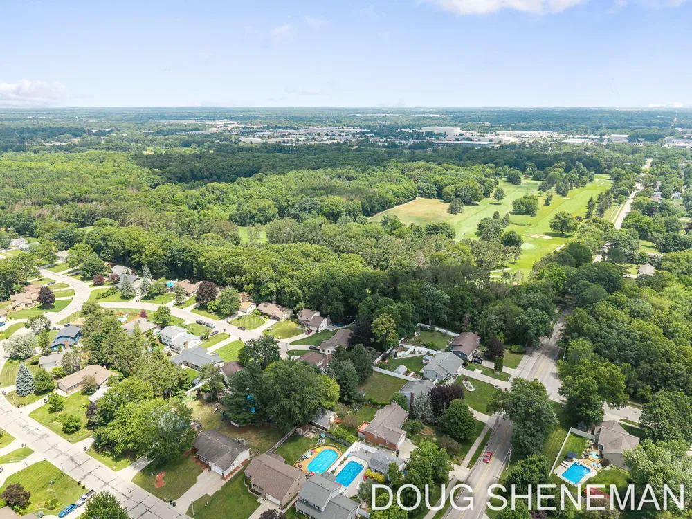 5143 Wembley Court SW Wyoming City, MI 49509