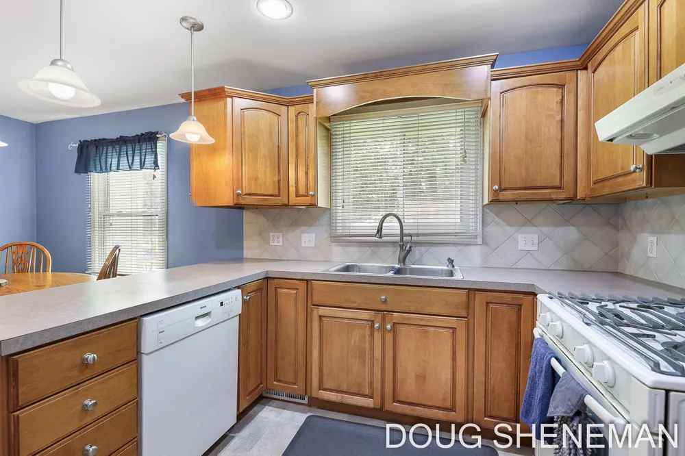 5143 Wembley Court SW Wyoming City, MI 49509