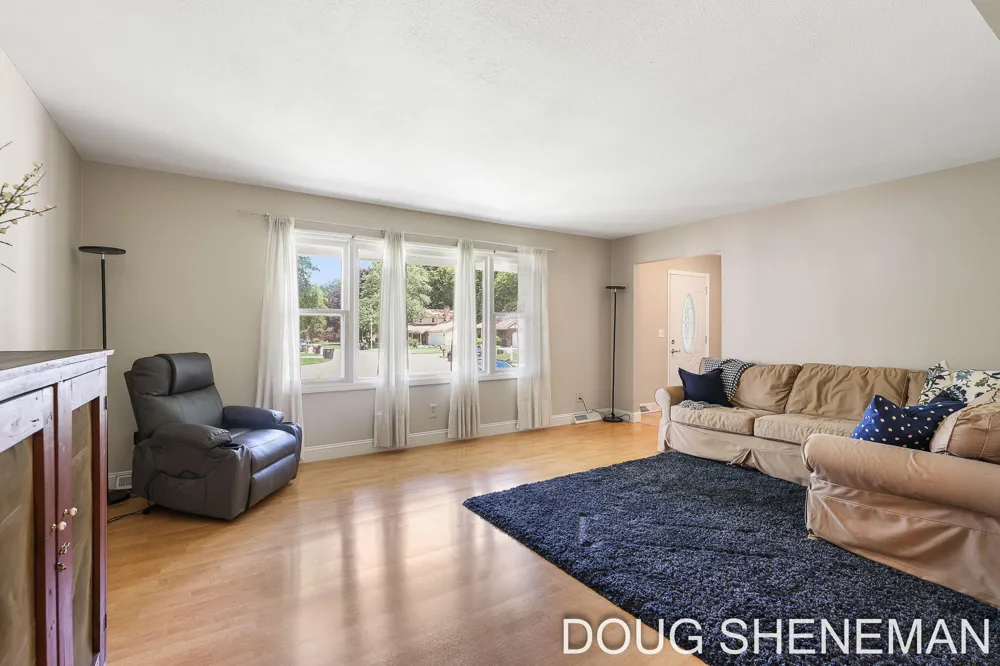 5143 Wembley Court SW Wyoming City, MI 49509