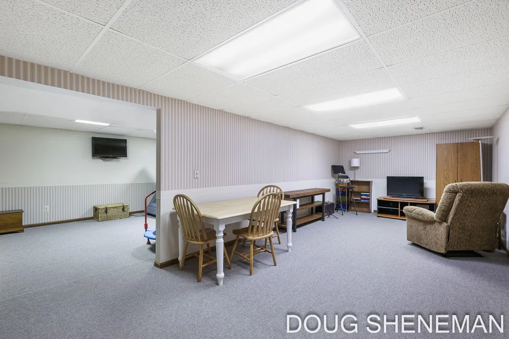 5143 Wembley Court SW Wyoming City, MI 49509