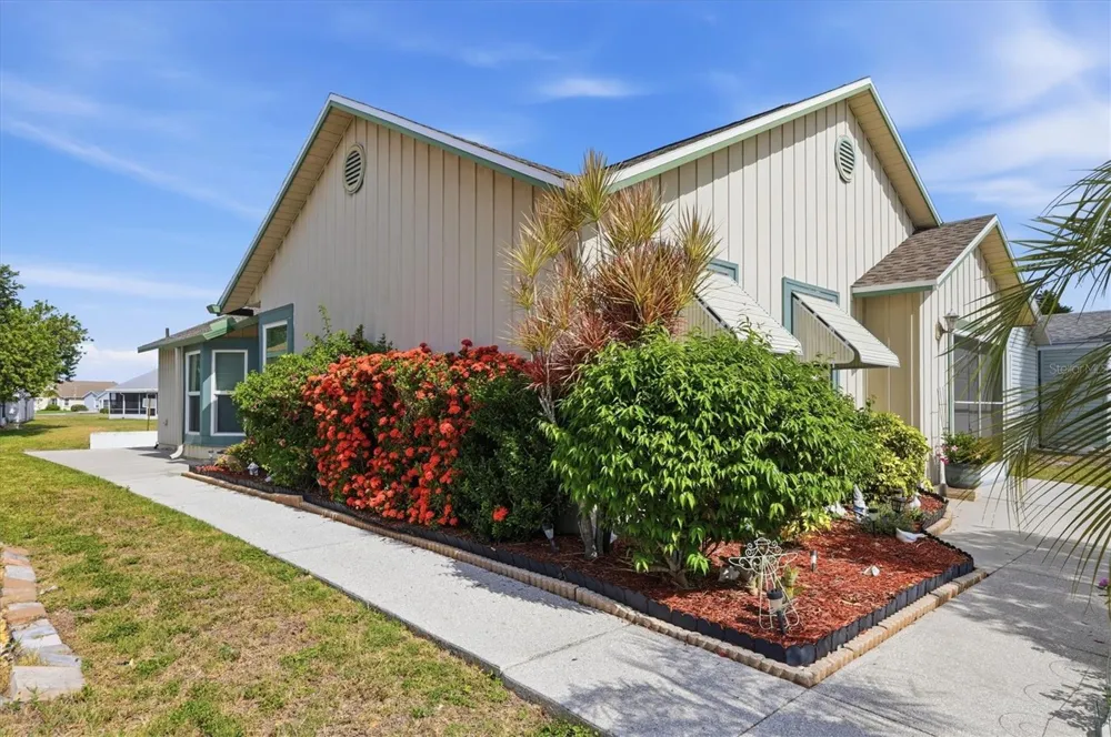 4006 W 37TH STREET COURT W Bradenton, FL 34205