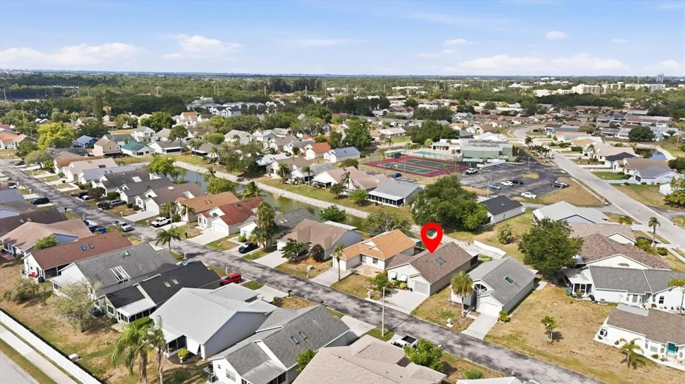 4006 W 37TH STREET COURT W Bradenton, FL 34205