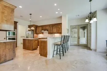 2401 Sailpoint Drive Spicewood, TX 78669