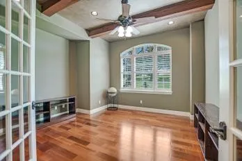 2401 Sailpoint Drive Spicewood, TX 78669