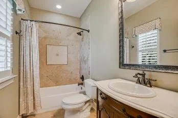 2401 Sailpoint Drive Spicewood, TX 78669