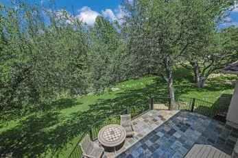 2401 Sailpoint Drive Spicewood, TX 78669