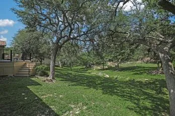 2401 Sailpoint Drive Spicewood, TX 78669
