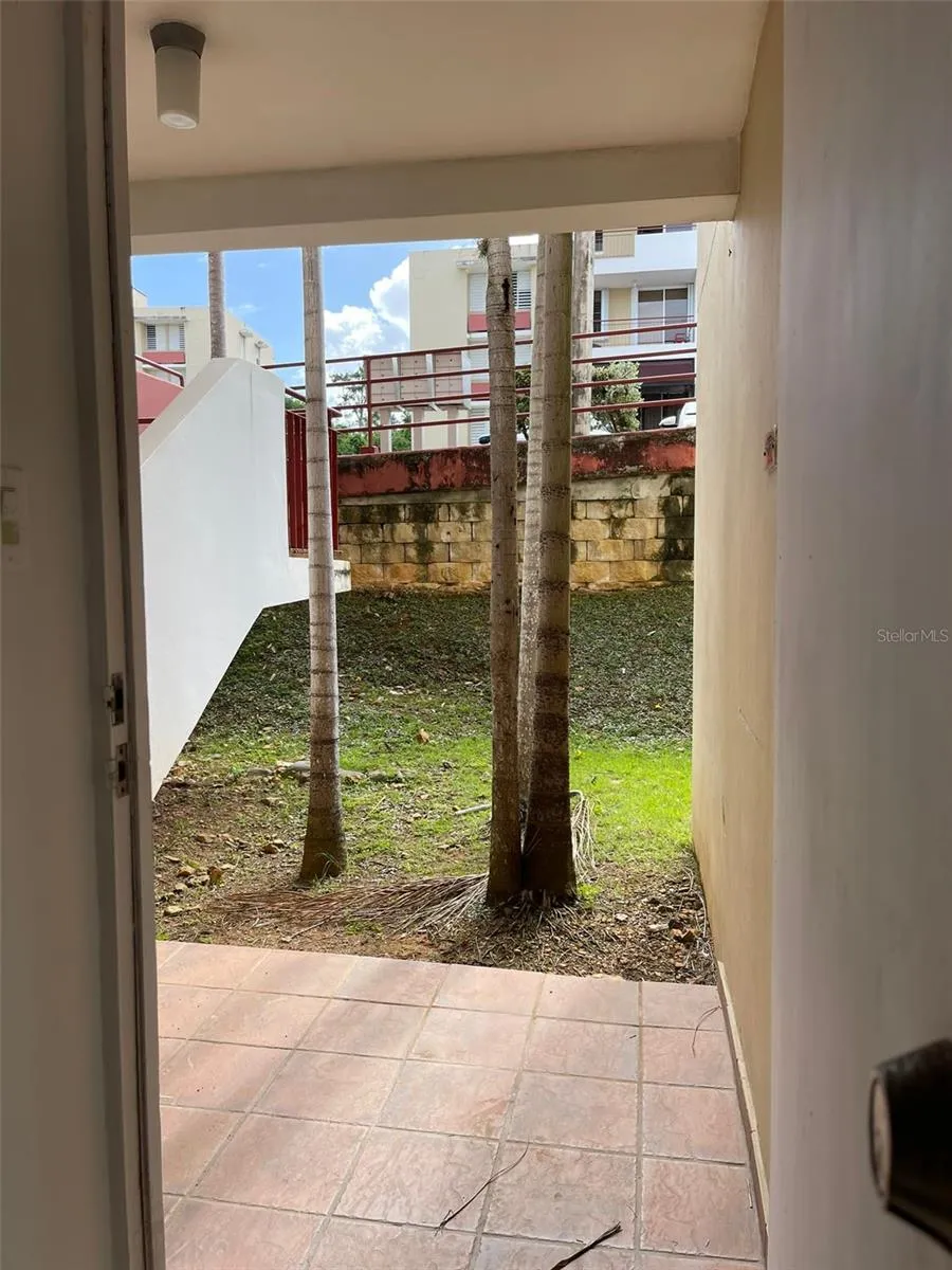 1802 BOULEVARD DE LA MEDIA LUNA #1802 Carolina, PR 00979