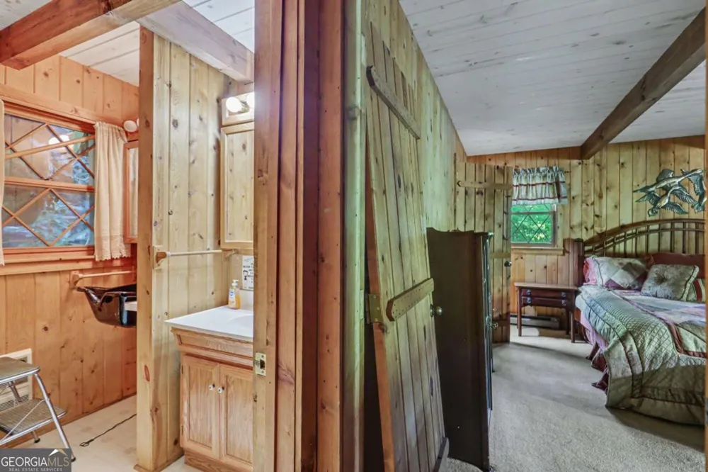 15 Imperial LN Clayton, GA 30525