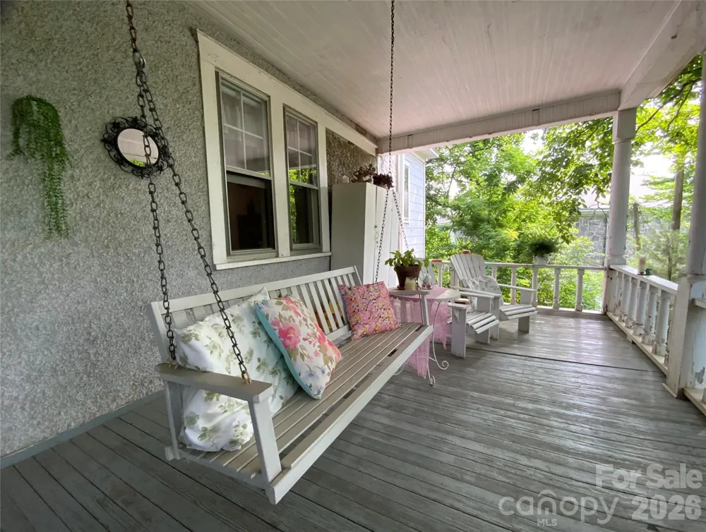 58 Seminary Street Saluda, NC 28773
