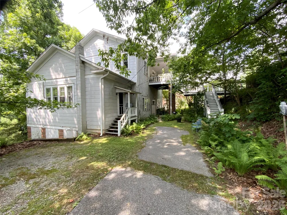 58 Seminary Street Saluda, NC 28773