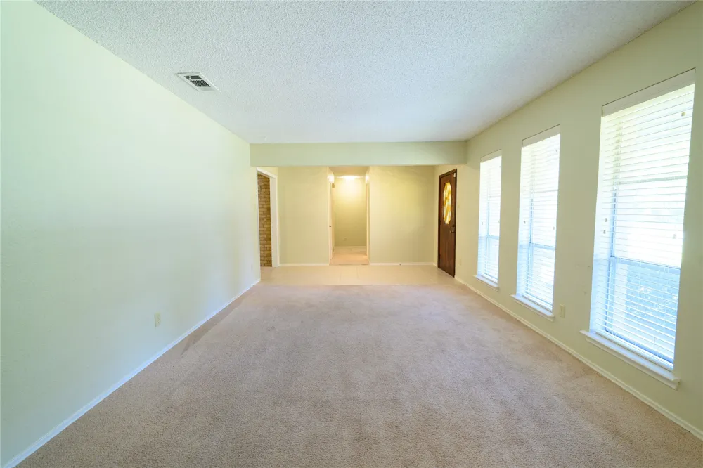 111 Sunview Street Sunnyvale, TX 75182