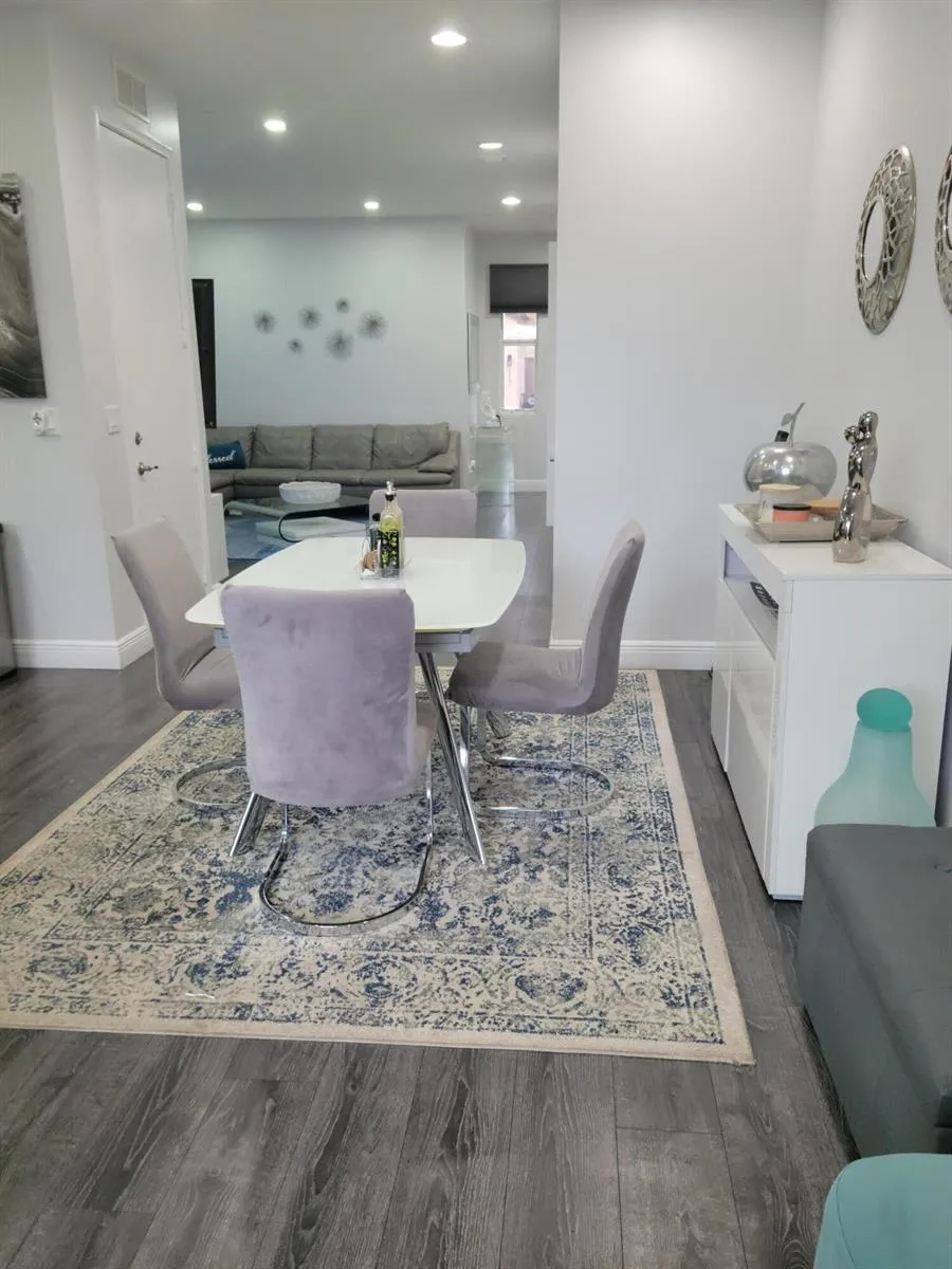 6960 Long Pine Circle Coconut Creek, FL 33073