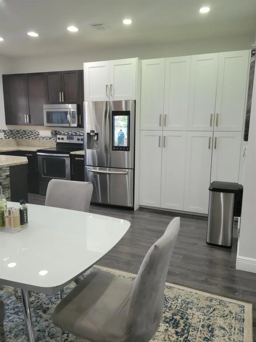6960 Long Pine Circle Coconut Creek, FL 33073