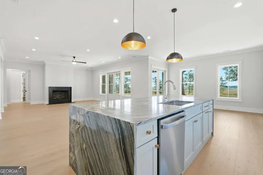 3551 Julienton DR NE Townsend, GA 31331