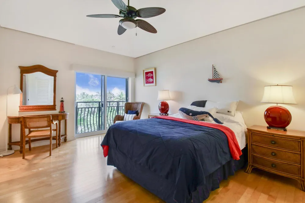 314 Inlet Way #303 Palm Beach Shores, FL 33404