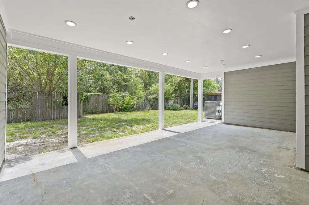202 Laidback Way Fort Pierce, FL 34945