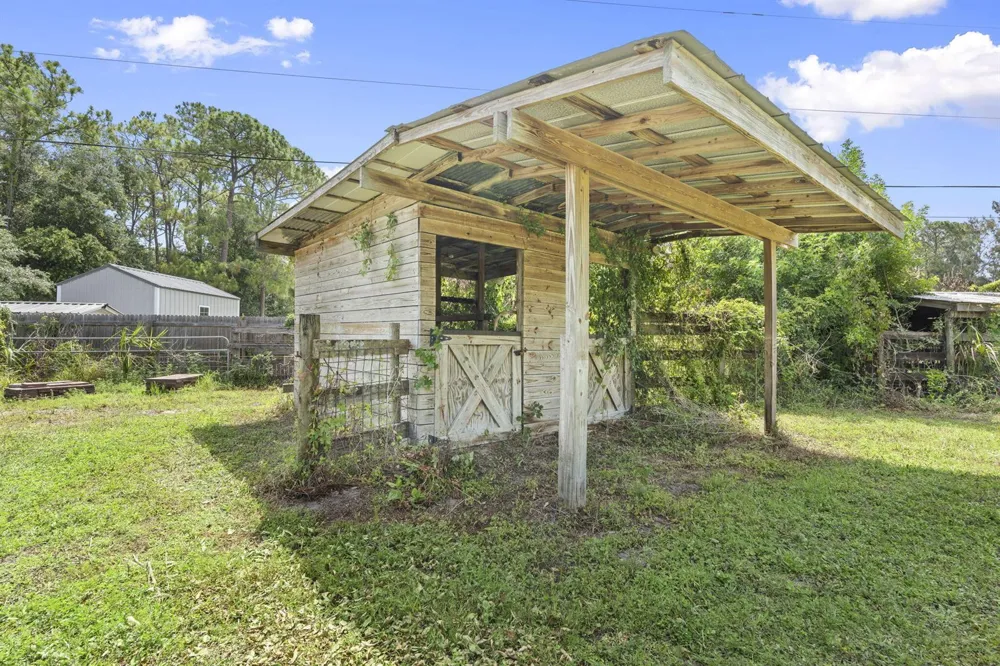 202 Laidback Way Fort Pierce, FL 34945