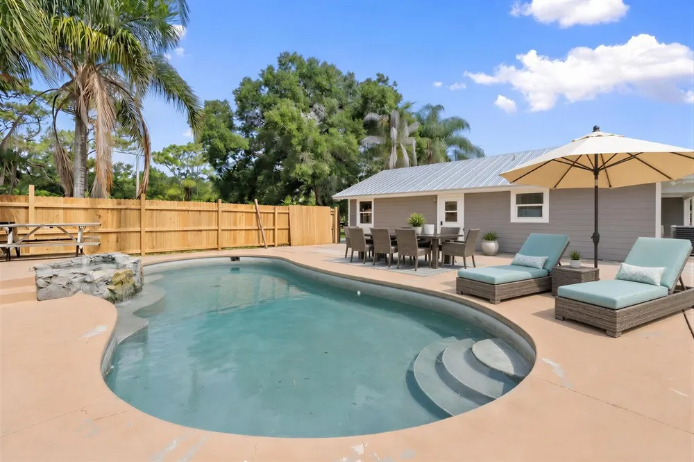 202 Laidback Way Fort Pierce, FL 34945