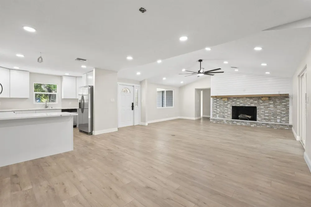 202 Laidback Way Fort Pierce, FL 34945