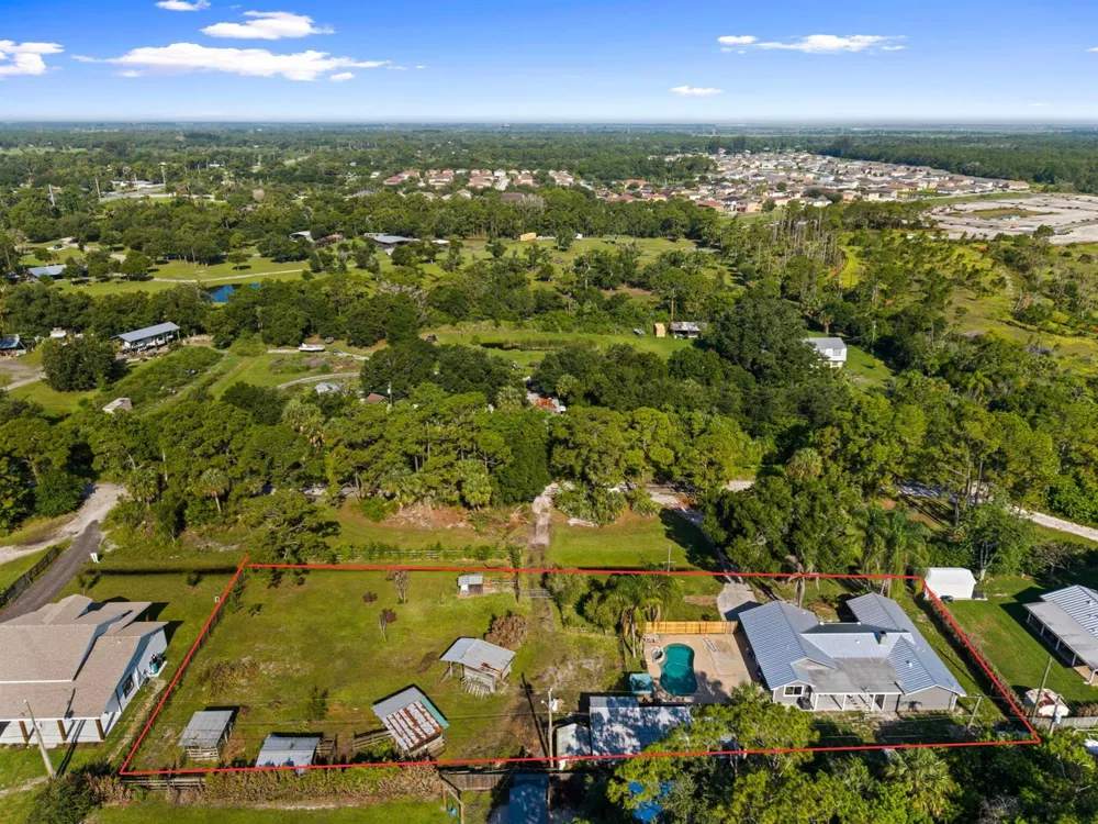 202 Laidback Way Fort Pierce, FL 34945