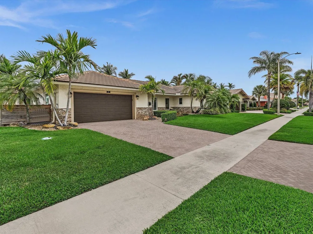 1525 SE 12th Street Deerfield Beach, FL 33441