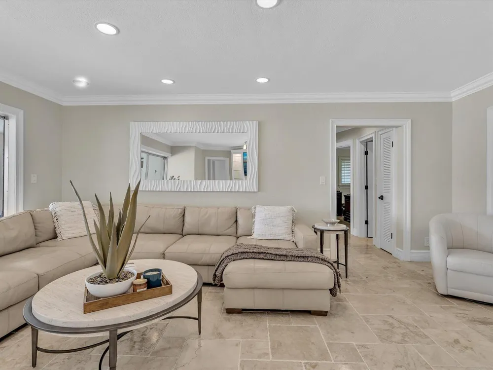 1525 SE 12th Street Deerfield Beach, FL 33441