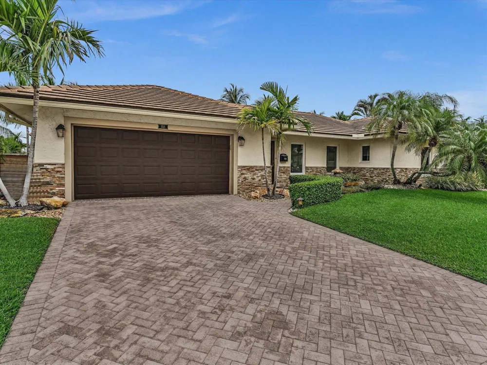 1525 SE 12th Street Deerfield Beach, FL 33441