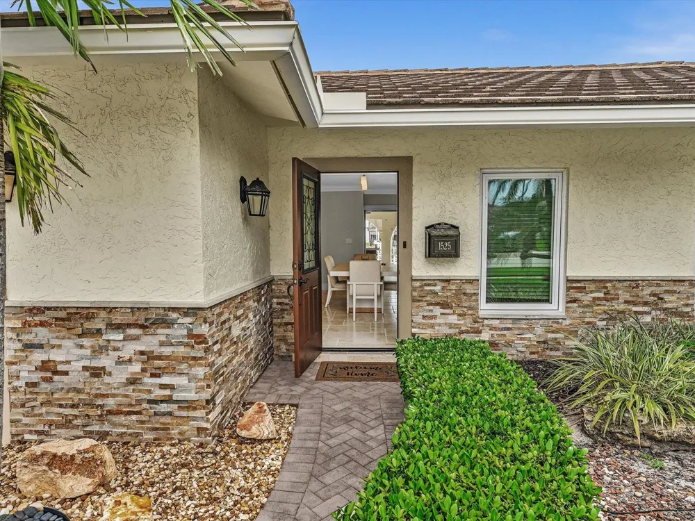 1525 SE 12th Street Deerfield Beach, FL 33441