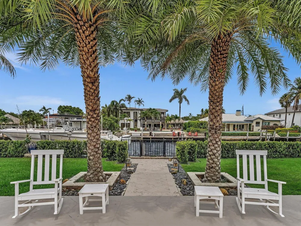 1525 SE 12th Street Deerfield Beach, FL 33441