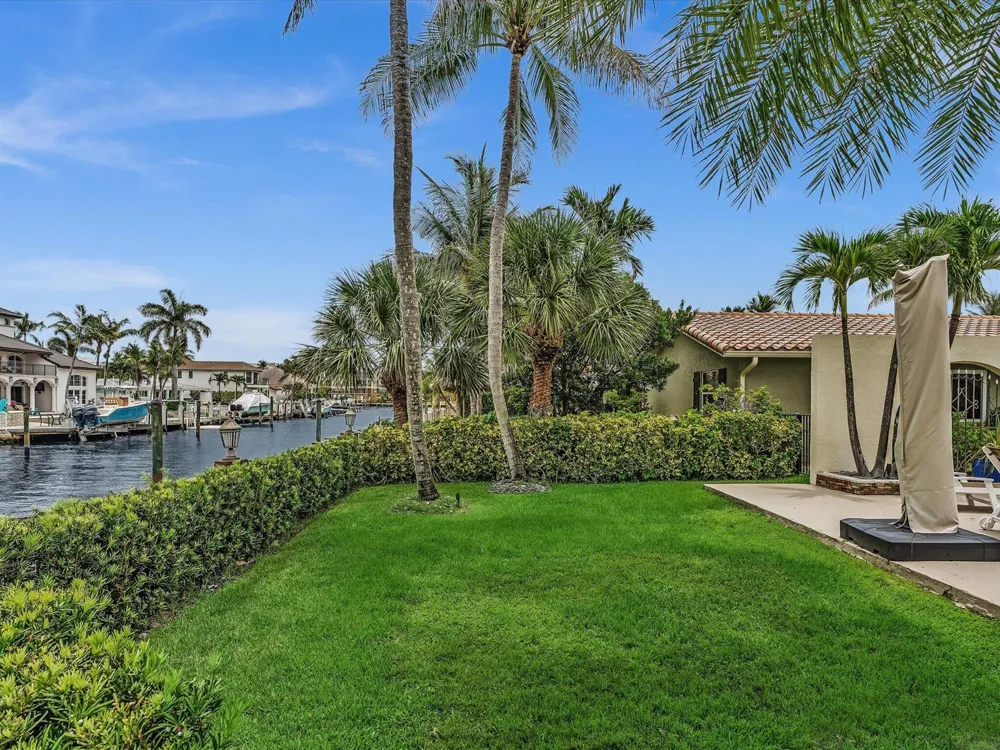 1525 SE 12th Street Deerfield Beach, FL 33441