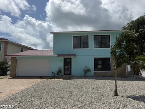 Albatross Street