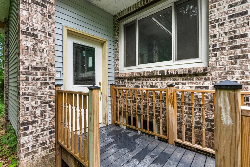 8945 Vergennes Street SE Ada, MI 49301