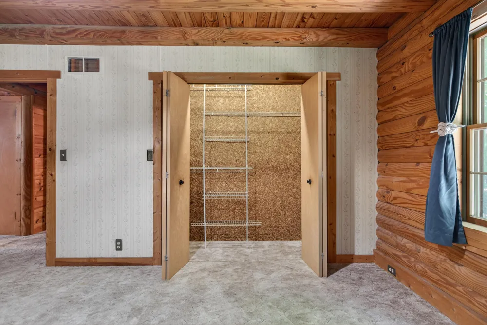 7789 Thorne Road Horton, MI 49246