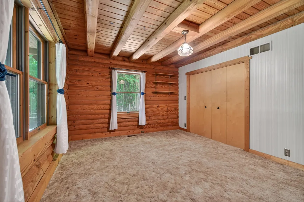 7789 Thorne Road Horton, MI 49246