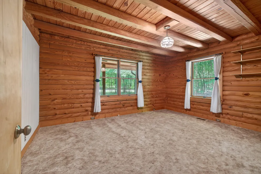 7789 Thorne Road Horton, MI 49246
