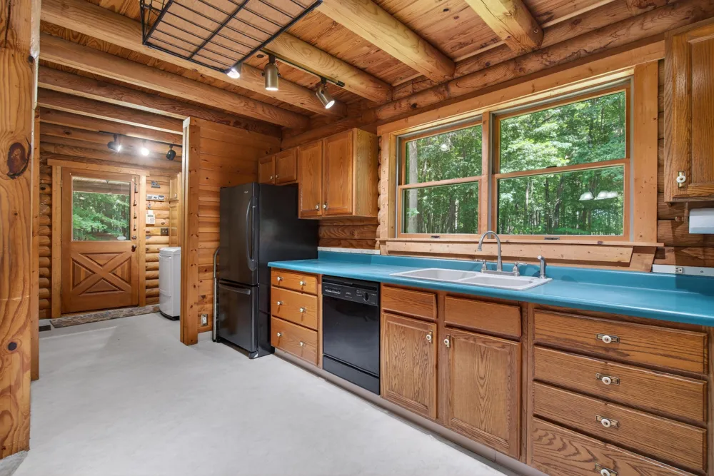7789 Thorne Road Horton, MI 49246