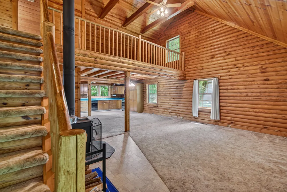 7789 Thorne Road Horton, MI 49246