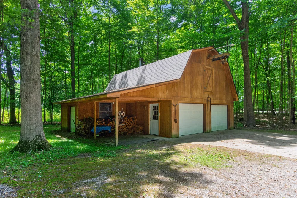 7789 Thorne Road Horton, MI 49246