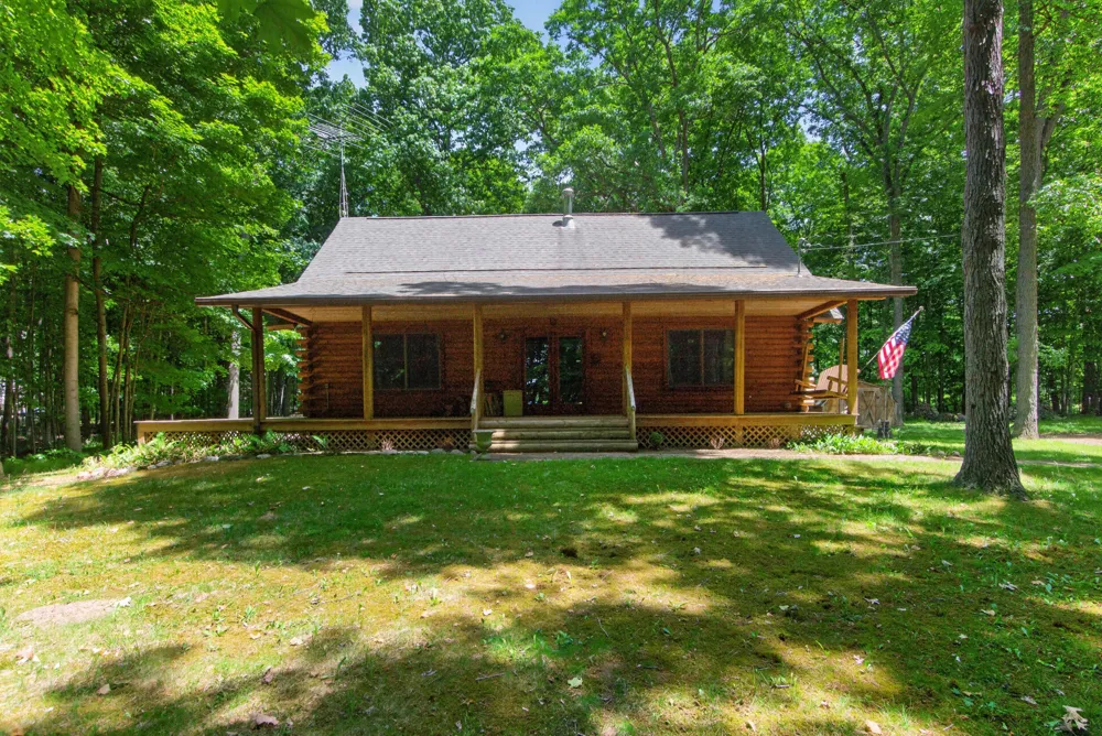 7789 Thorne Road Horton, MI 49246