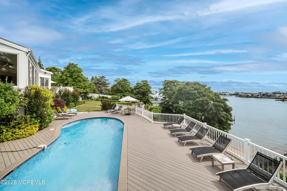 160 Portland Road Highlands, NJ 07732