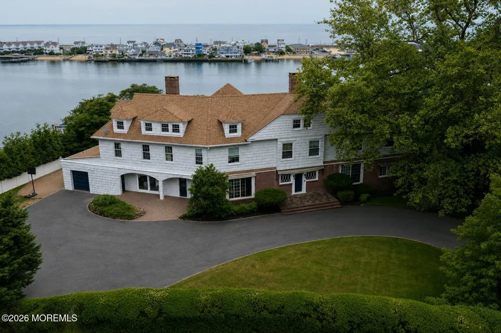 160 Portland Road Highlands, NJ 07732