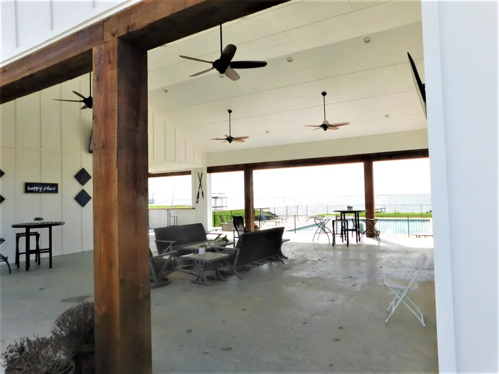 5136 Peninsula Road Kerens, TX 75144