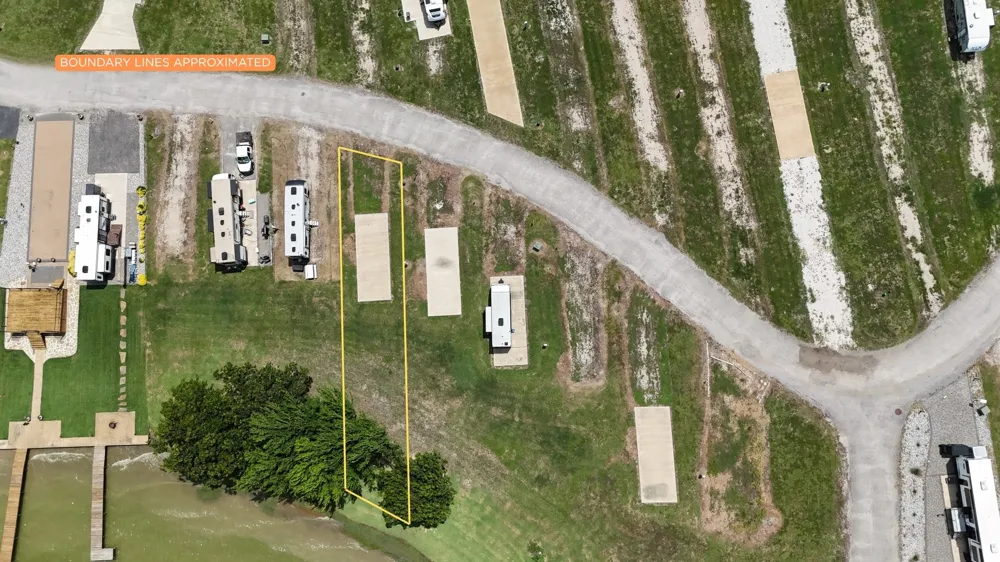 5136 Peninsula Road Kerens, TX 75144