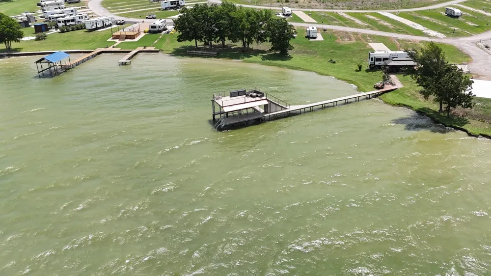 5136 Peninsula Road Kerens, TX 75144