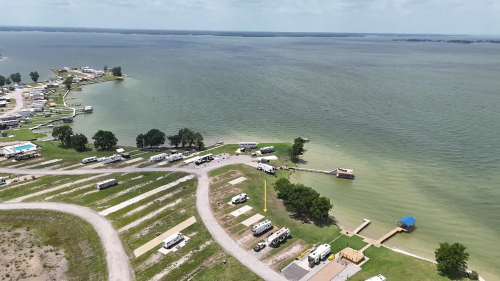 5136 Peninsula Road Kerens, TX 75144