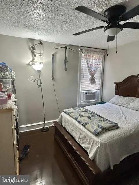 7442 E WALNUT LANE Philadelphia, PA 19138