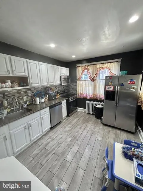 7442 E WALNUT LANE Philadelphia, PA 19138