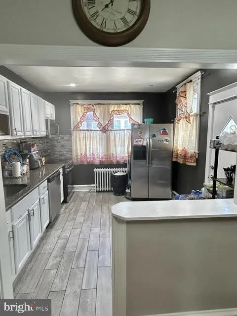 7442 E WALNUT LANE Philadelphia, PA 19138
