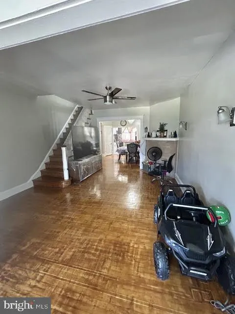 7442 E WALNUT LANE Philadelphia, PA 19138